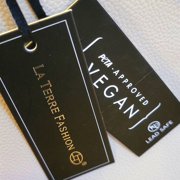 La Terre Fashion multi-compartment open-top satchel - Picture 16 of 16